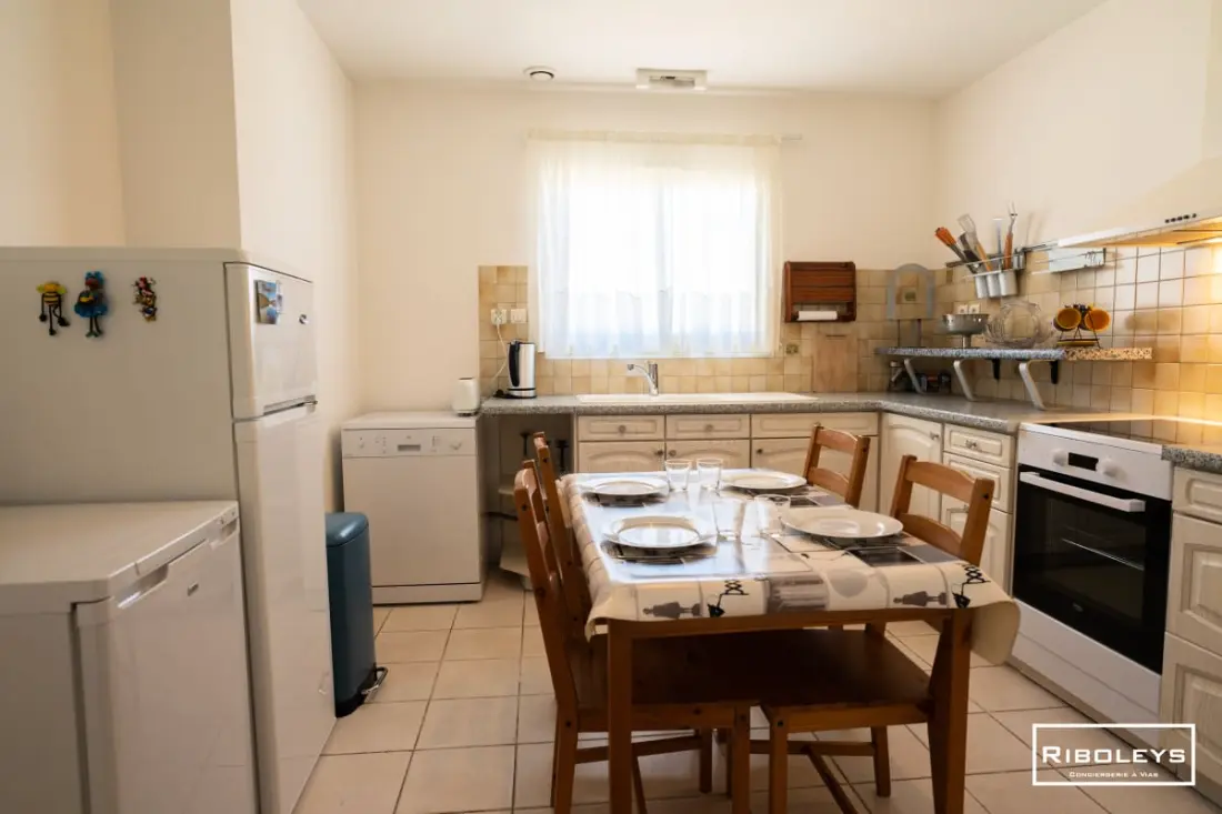 Riboleys – Villa Plain-pied Avec Piscine Et Clim
