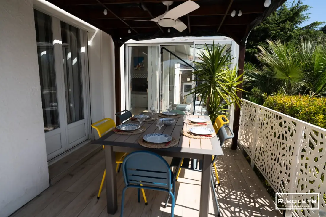Riboleys - Villa T4bis Climatisée Avec Piscine