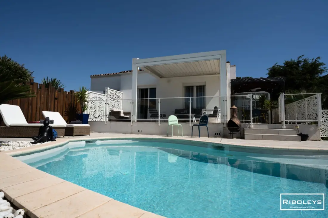 Riboleys - Villa T4bis Climatisée Avec Piscine