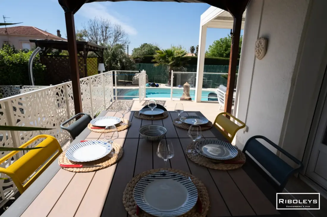 Riboleys - Villa T4bis Climatisée Avec Piscine