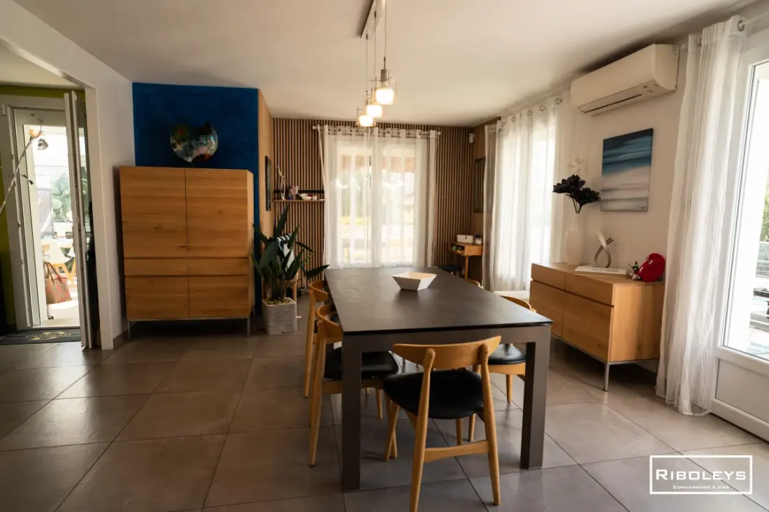 Riboleys - Villa T4bis Climatisée Avec Piscine