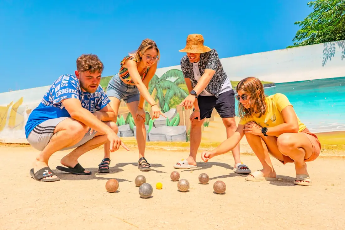 Camping le Mas des Roses 3 étoiles★★★