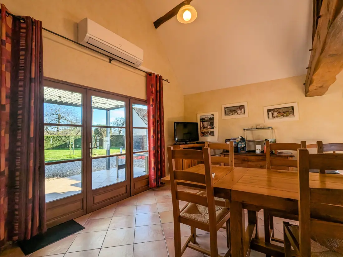 Maison de Vacances Vicq-sur-Nahon 2