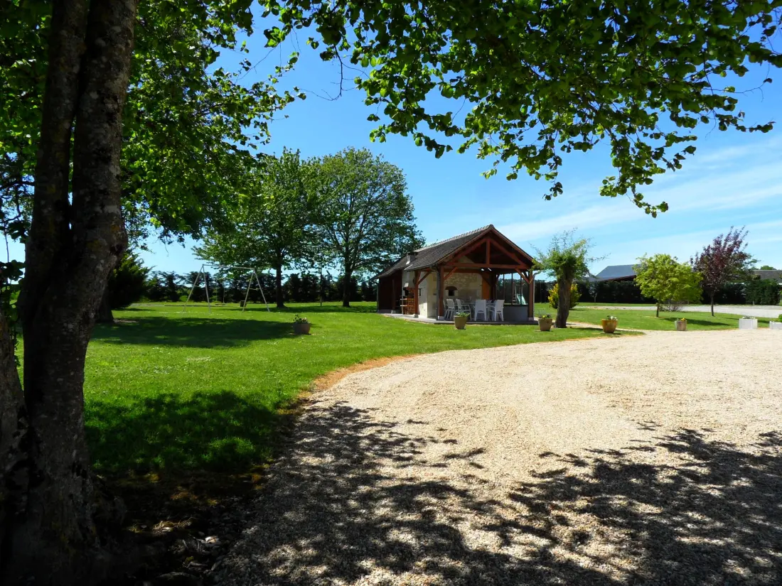 Maison de Vacances Vicq-sur-Nahon