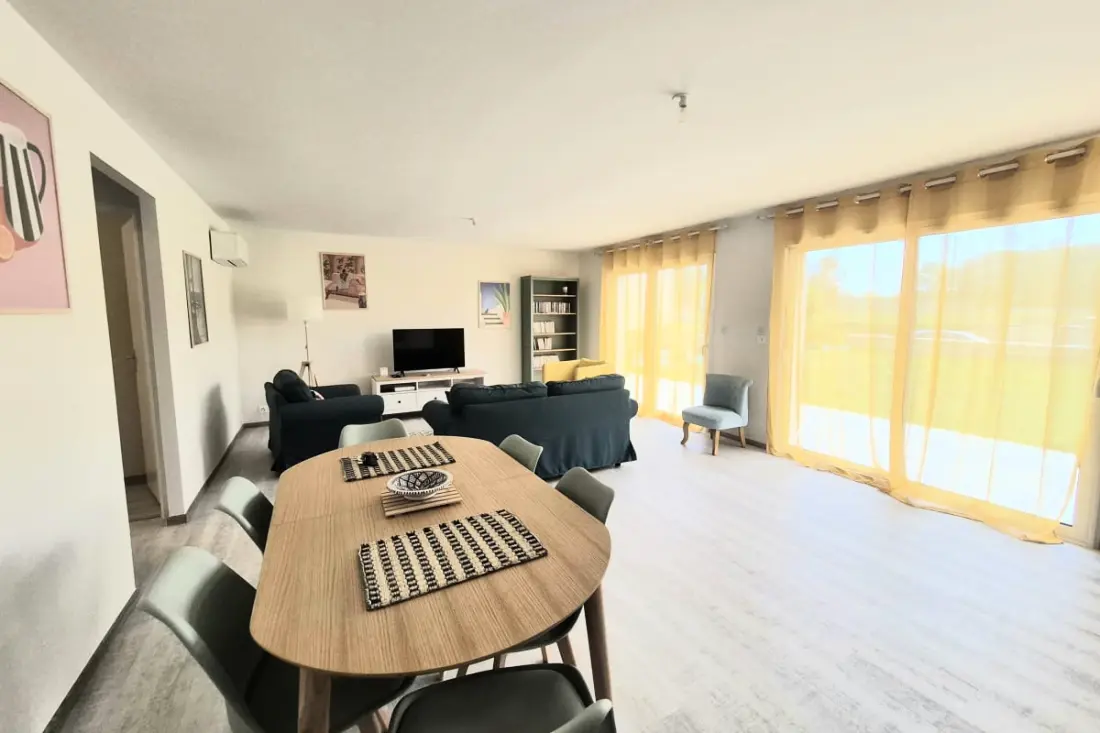 Maison Familiale De 85 M² Avec Jardin à Vierville