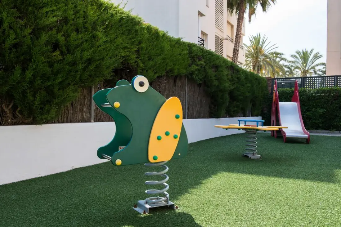 Atenea Park Suites & Apartments