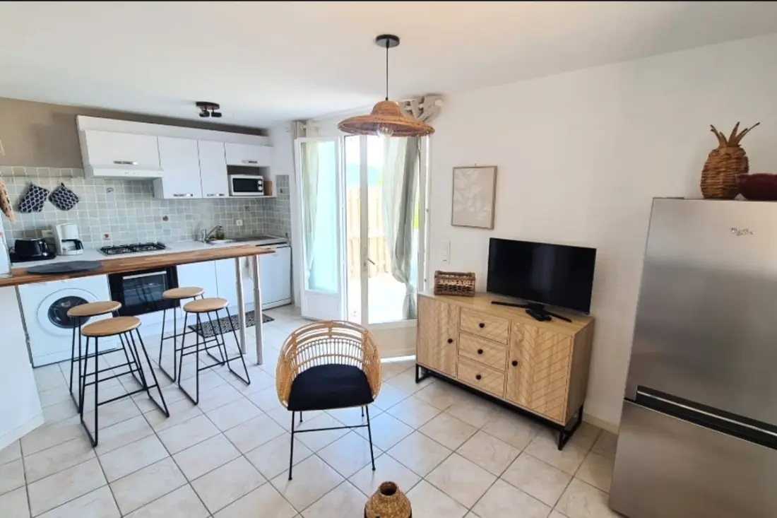 Appartement Avec Terrasse Et Vue à 360° Sur La Mer