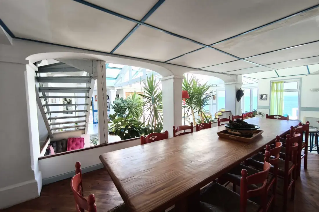 Villa Spacieuse Avec Piscine Et Vue Sur La Mer