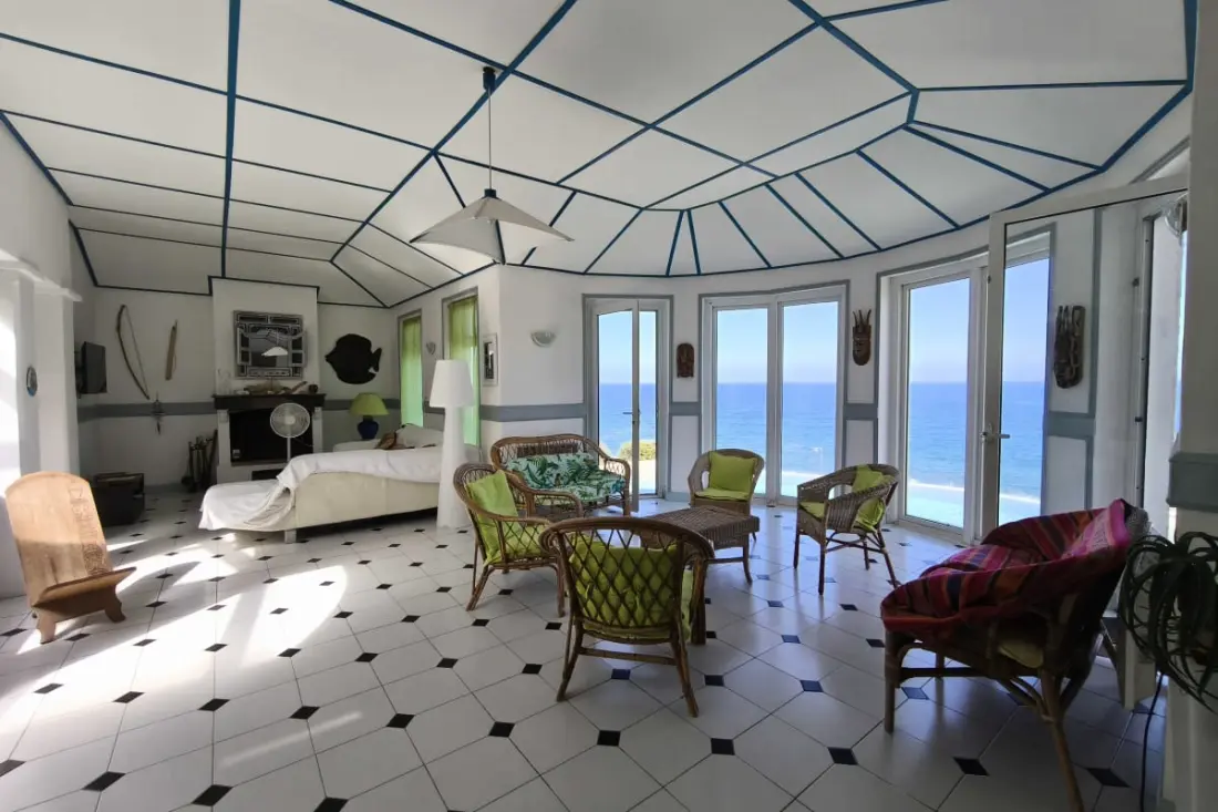 Villa Spacieuse Avec Piscine Et Vue Sur La Mer