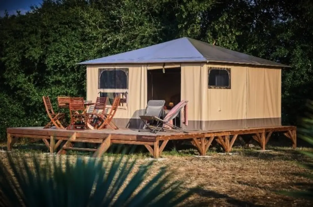 Camping Paradis Le Ruou 4 étoiles★★★★