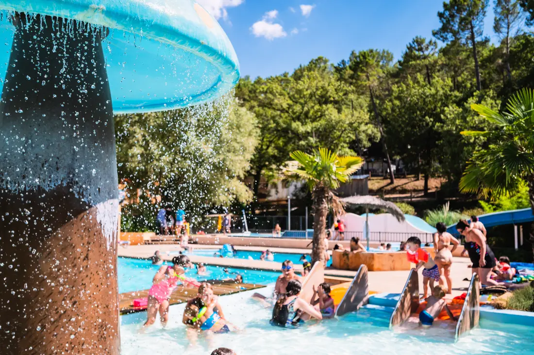 Camping Paradis Le Ruou 4 étoiles★★★★