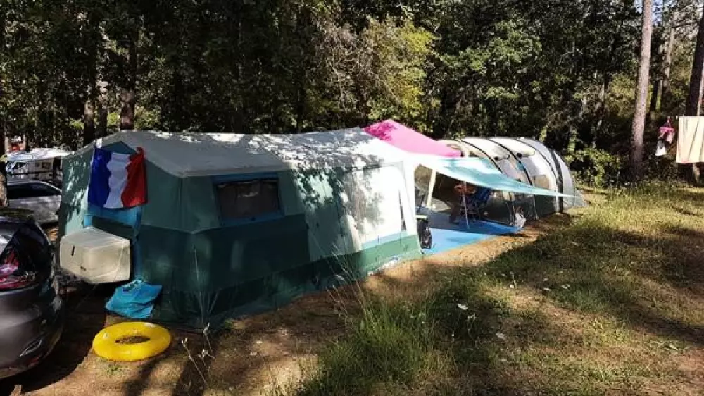 Camping Paradis Le Ruou 41 étoiles★