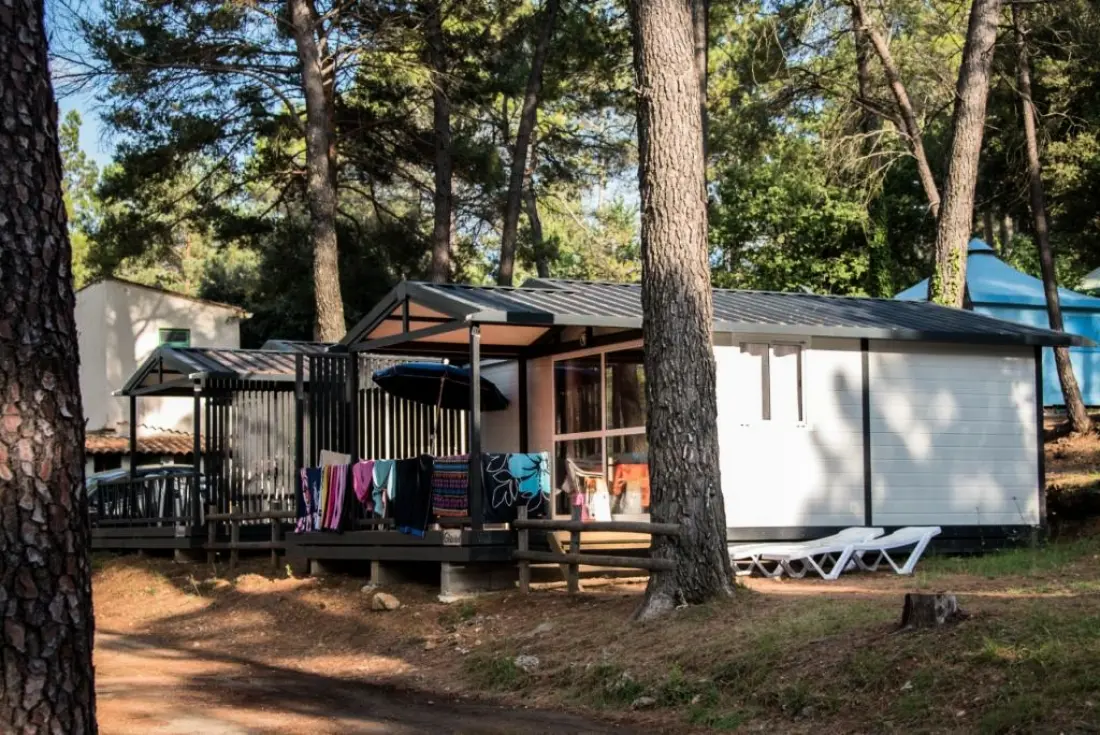 Camping Paradis le Ruou4 étoiles★★★★