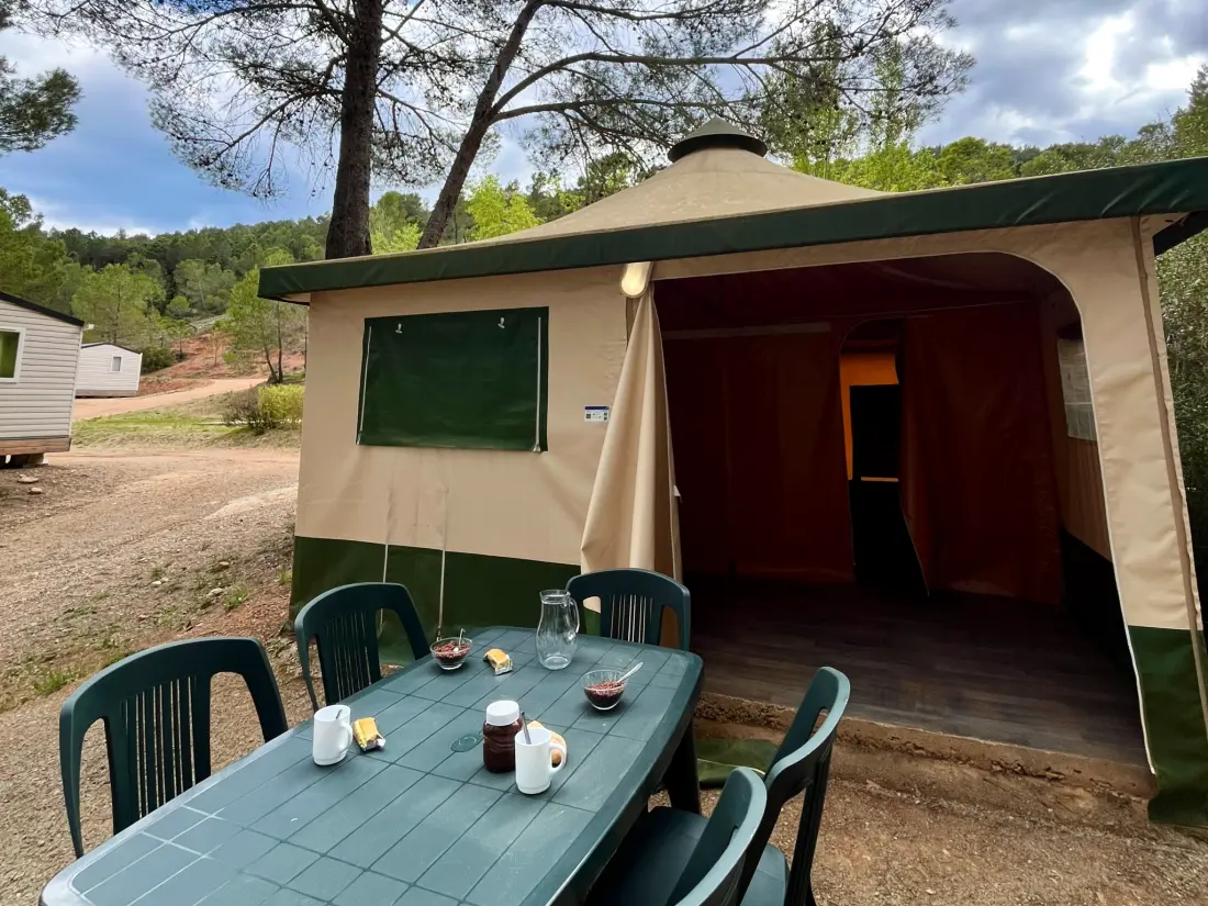 Flower Camping Les Cadenières 4 étoiles★★★★
