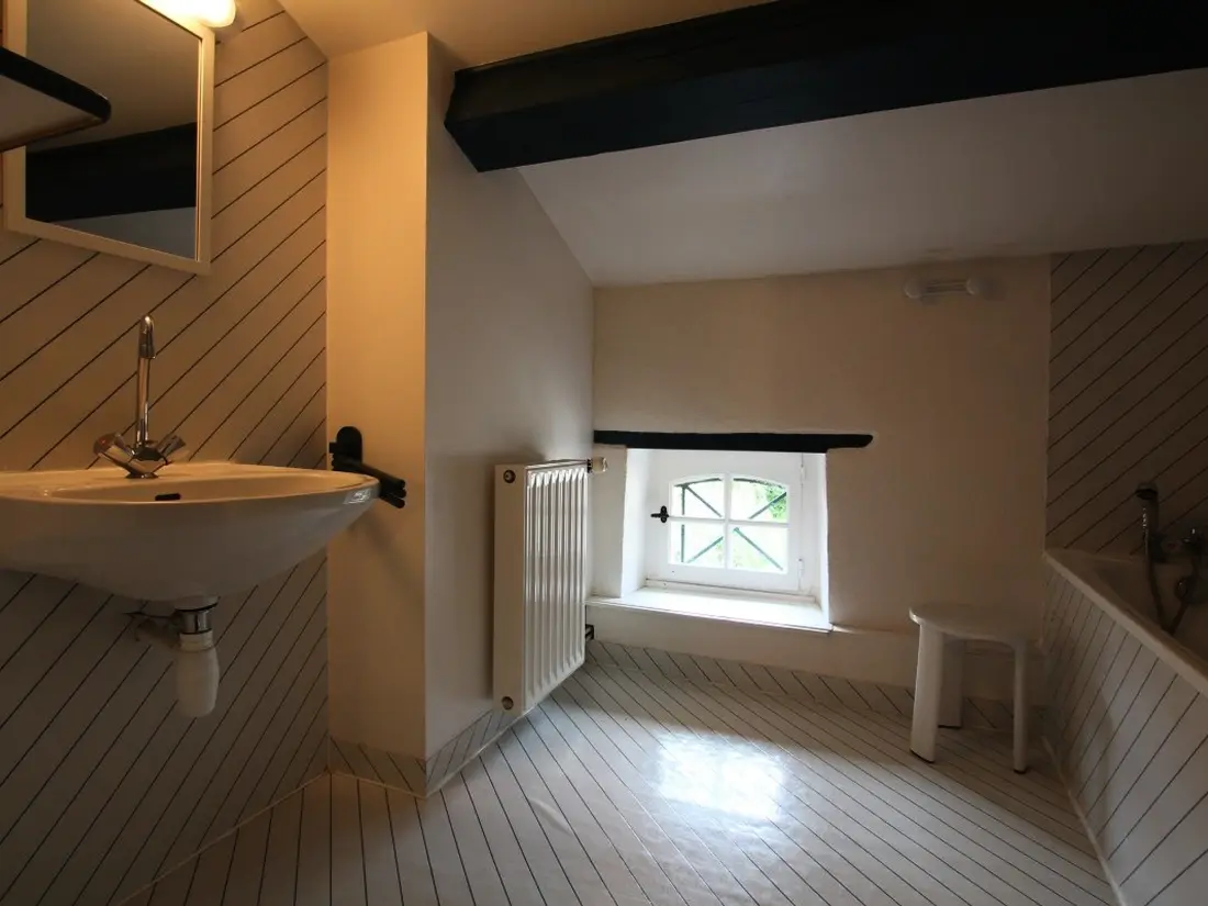 Maison de Vacances Villeneuve-d'Allier 4