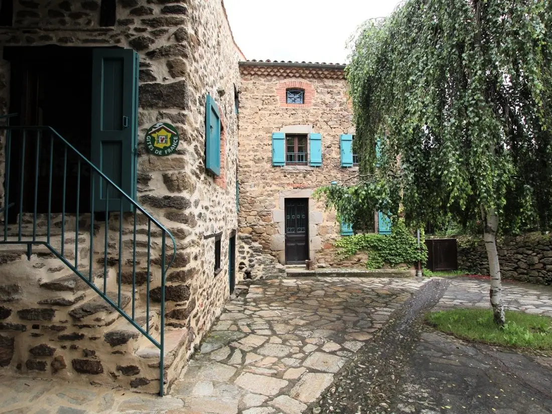 Maison de Vacances Villeneuve-d'Allier 4
