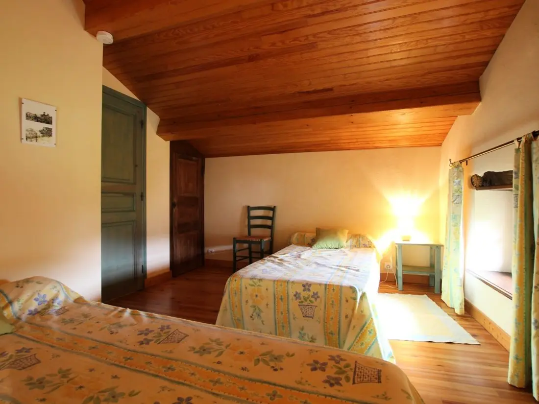 Maison de Vacances Villeneuve-d'Allier 4