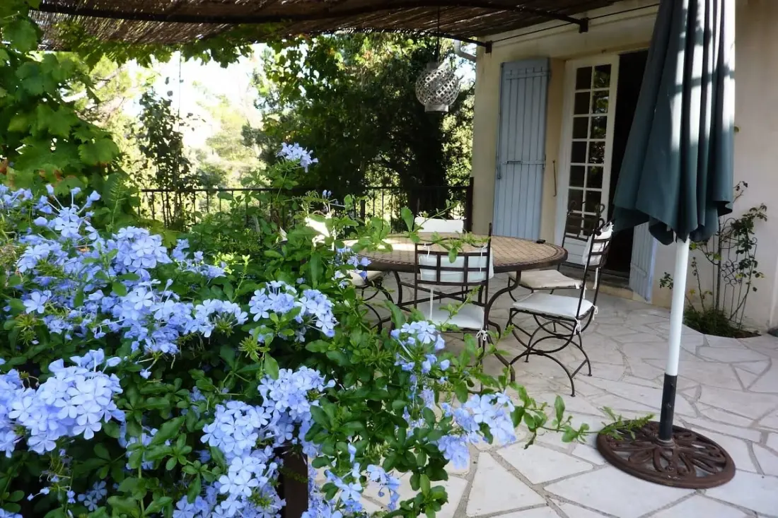 Maison Avec Piscine à Villeneuve-lès-avignon