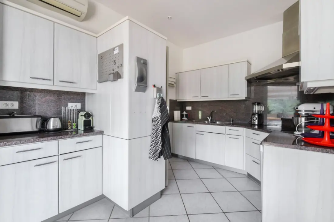 Grande Villa Avec Piscine Et Terrasse