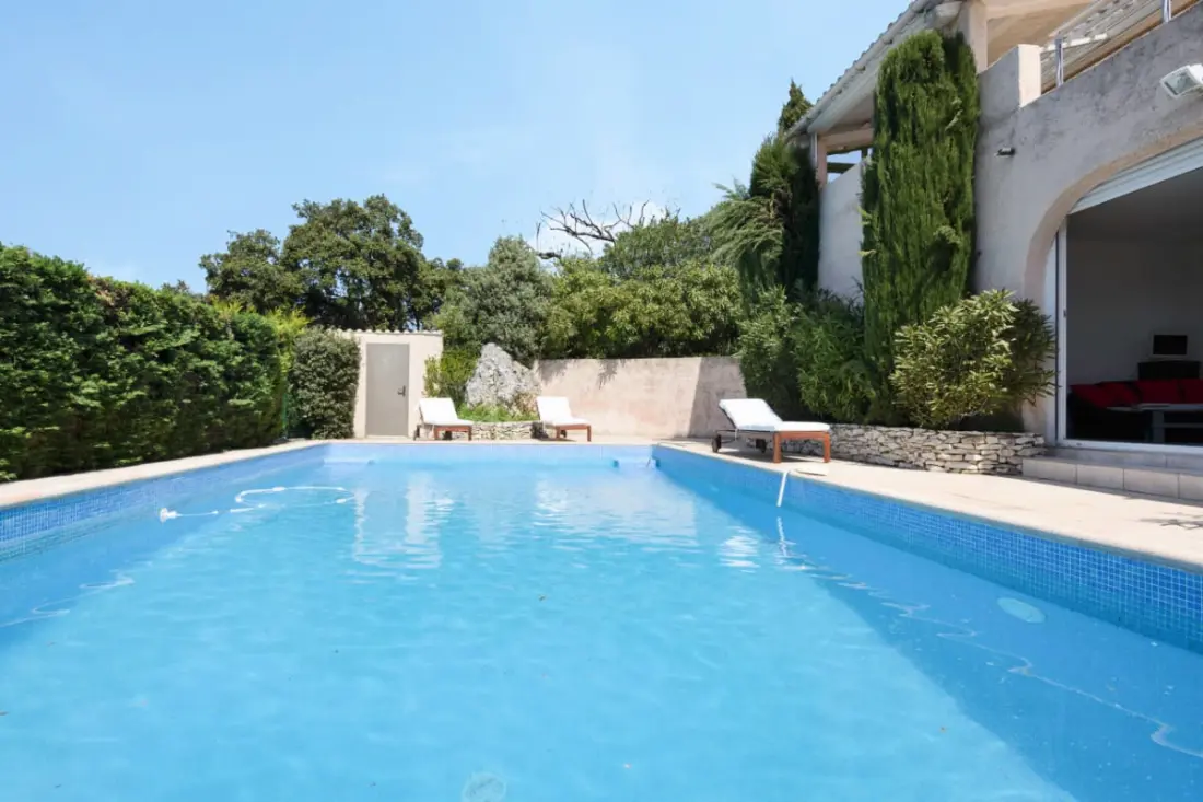 Grande Villa Avec Piscine Et Terrasse