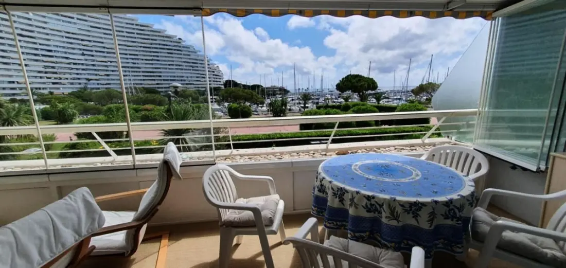 Appartement Avec Terrasse à 300m De La Plage