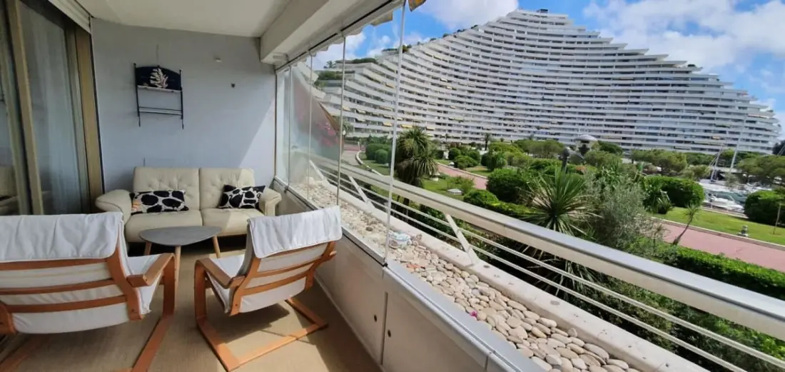 Appartement Avec Terrasse à 300m De La Plage