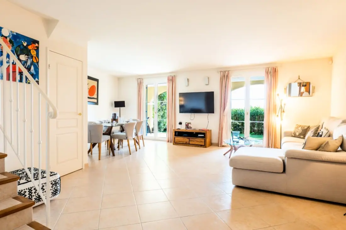 Magnifique Et Paisible Villa Dans Une Résidence