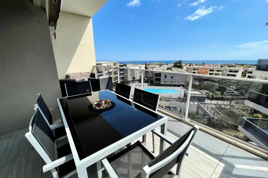 Superbe Appartement Vue Mer à Villeneuve-loubet