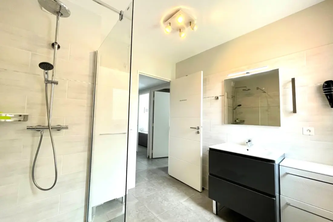 Superbe Appartement Vue Mer à Villeneuve-loubet