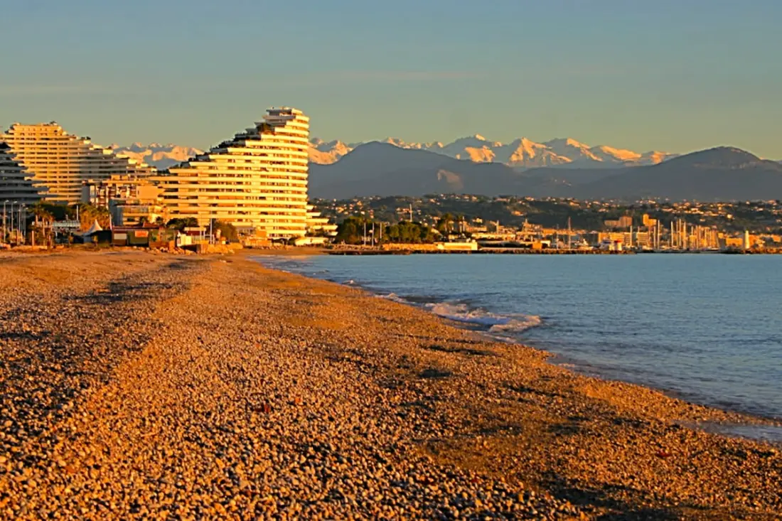 Superbe Appartement Vue Mer à Villeneuve-loubet