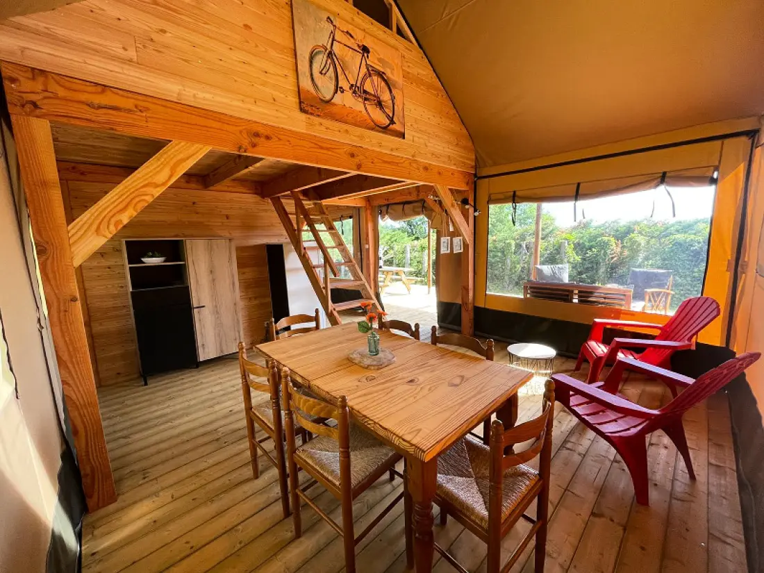 Camping FONTAINE DU ROC 3 étoiles★★★