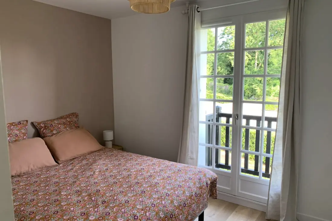 Appartement Avec Piscine - Proche Gare