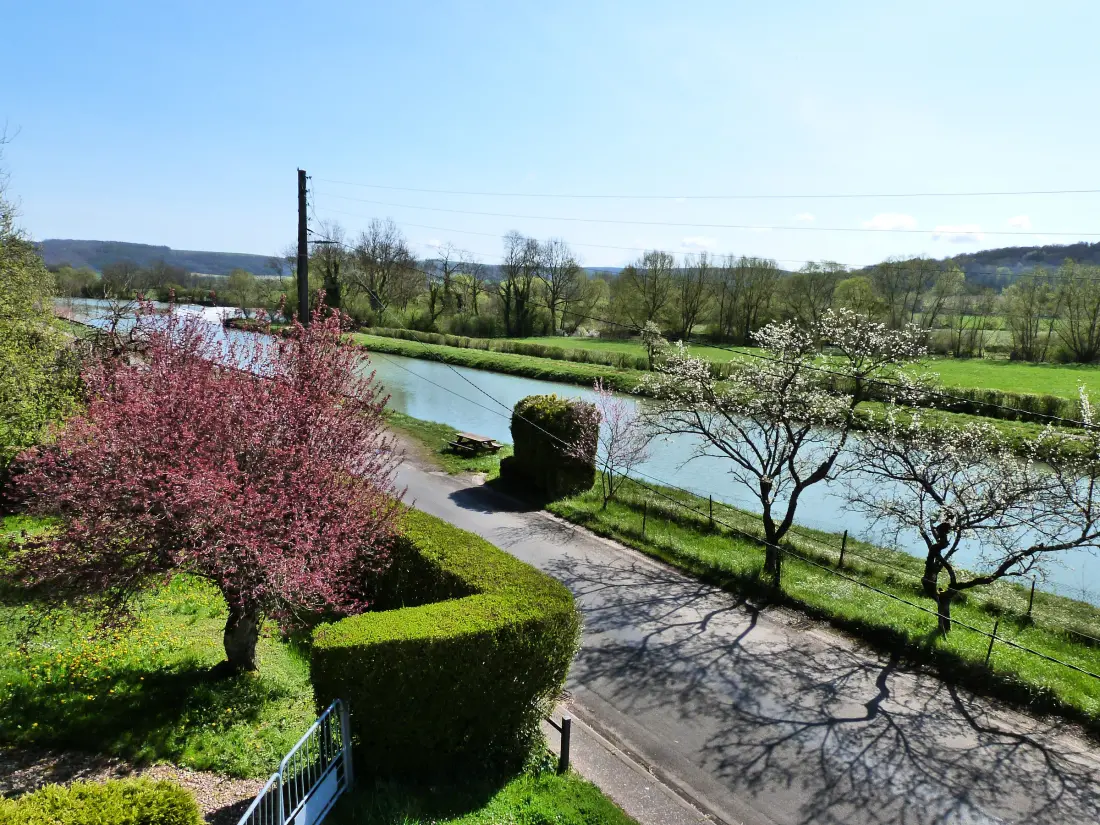 Maison de Vacances VILOSNES-HARAUMONT 3
