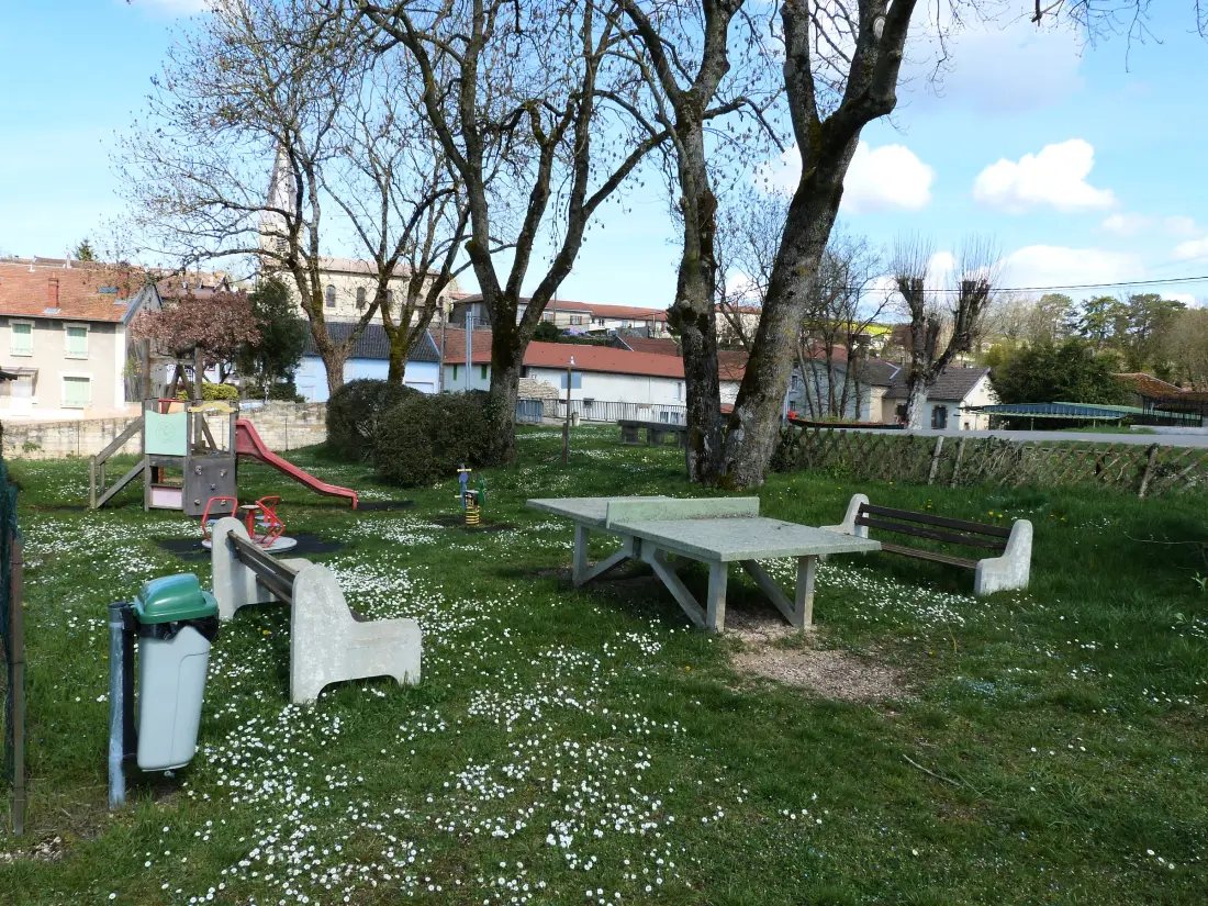 Maison de Vacances VILOSNES-HARAUMONT 3