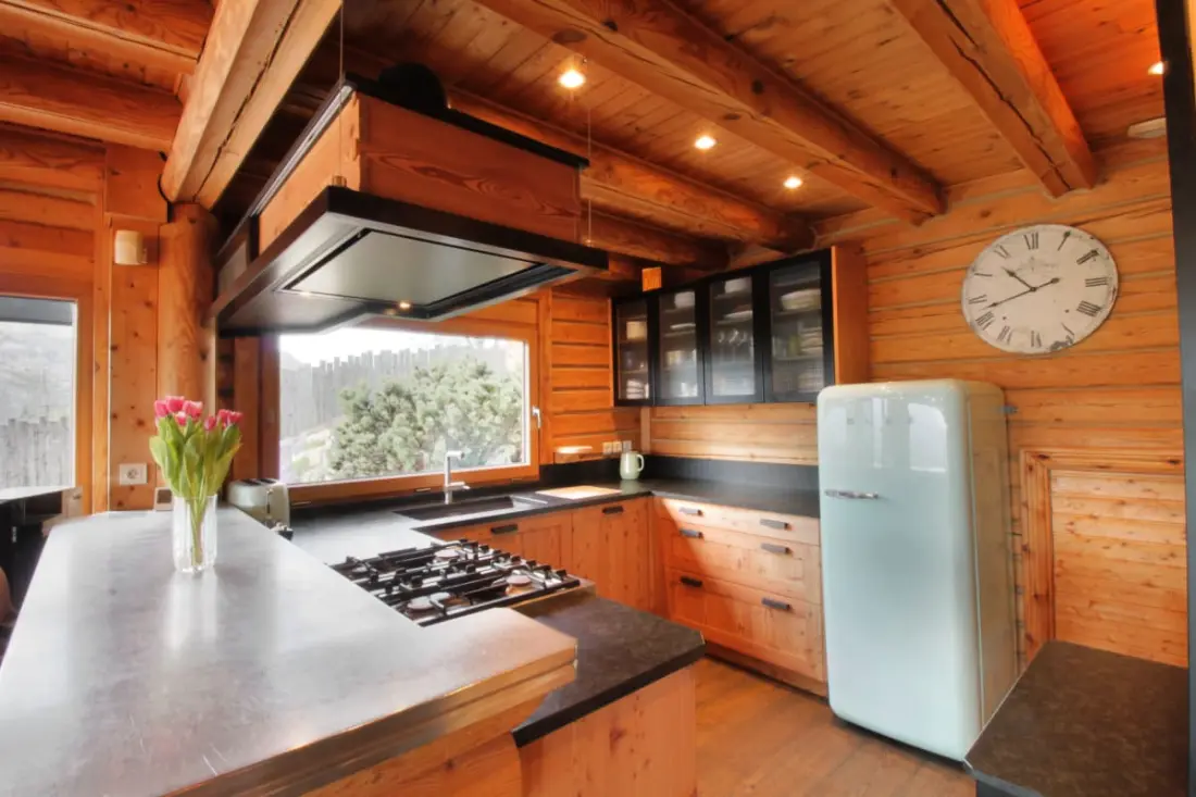 Formidable Chalet Avec Piscine Et Vue