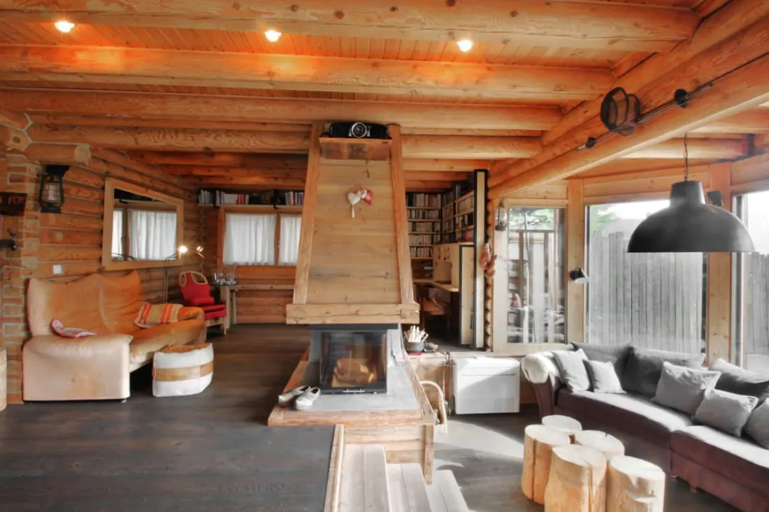 Formidable Chalet Avec Piscine Et Vue