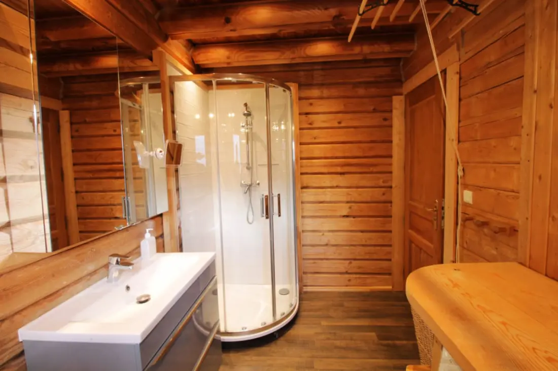 Formidable Chalet Avec Piscine Et Vue