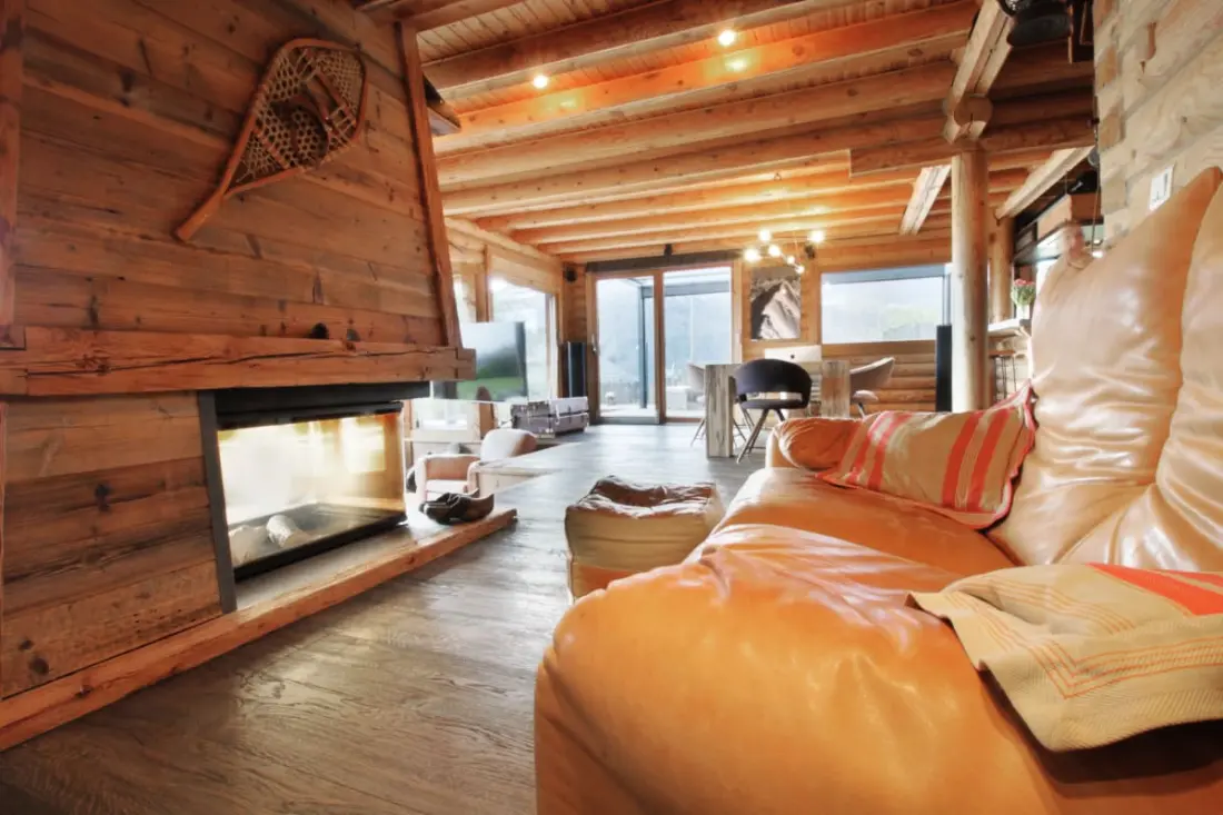 Formidable Chalet Avec Piscine Et Vue
