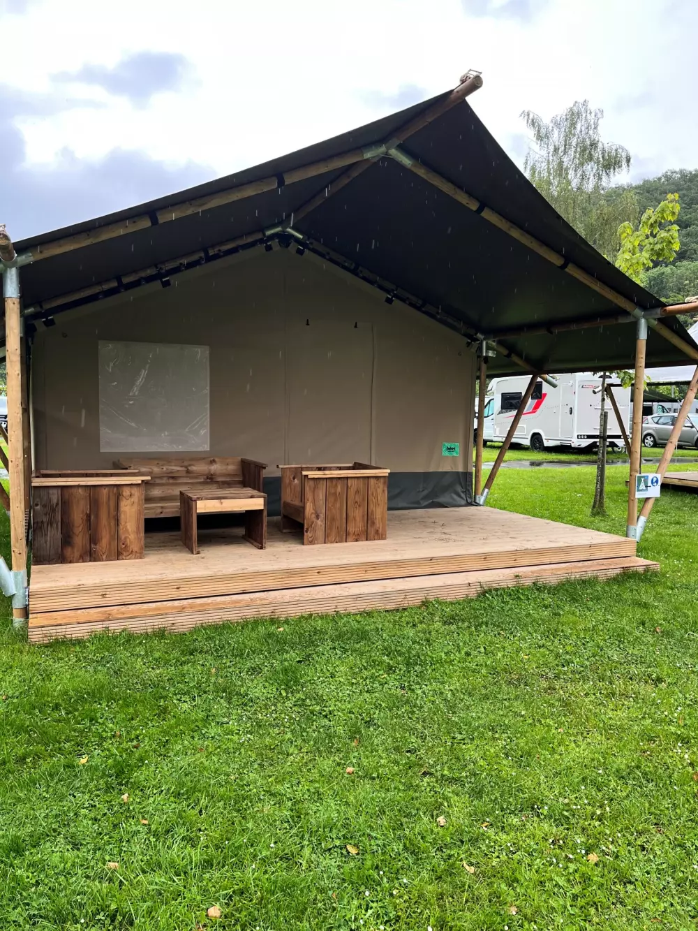 Camping La Colline 4 étoiles★★★★