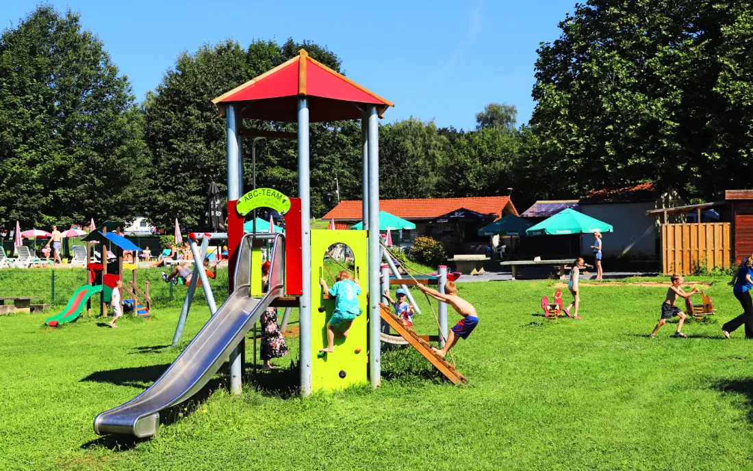 Camping La Colline 4 étoiles★★★★