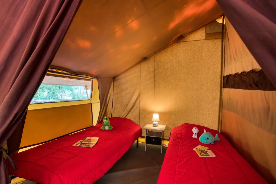 Flower Camping La Sagne 3 étoiles★★★