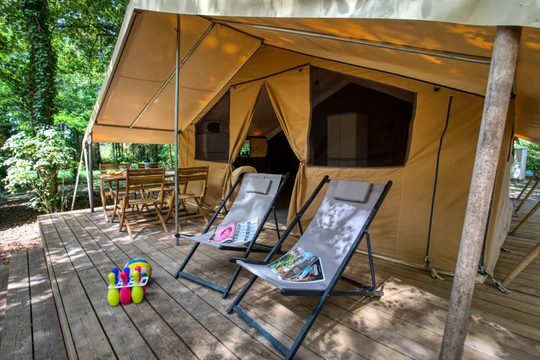 Flower Camping La Sagne 3 étoiles★★★