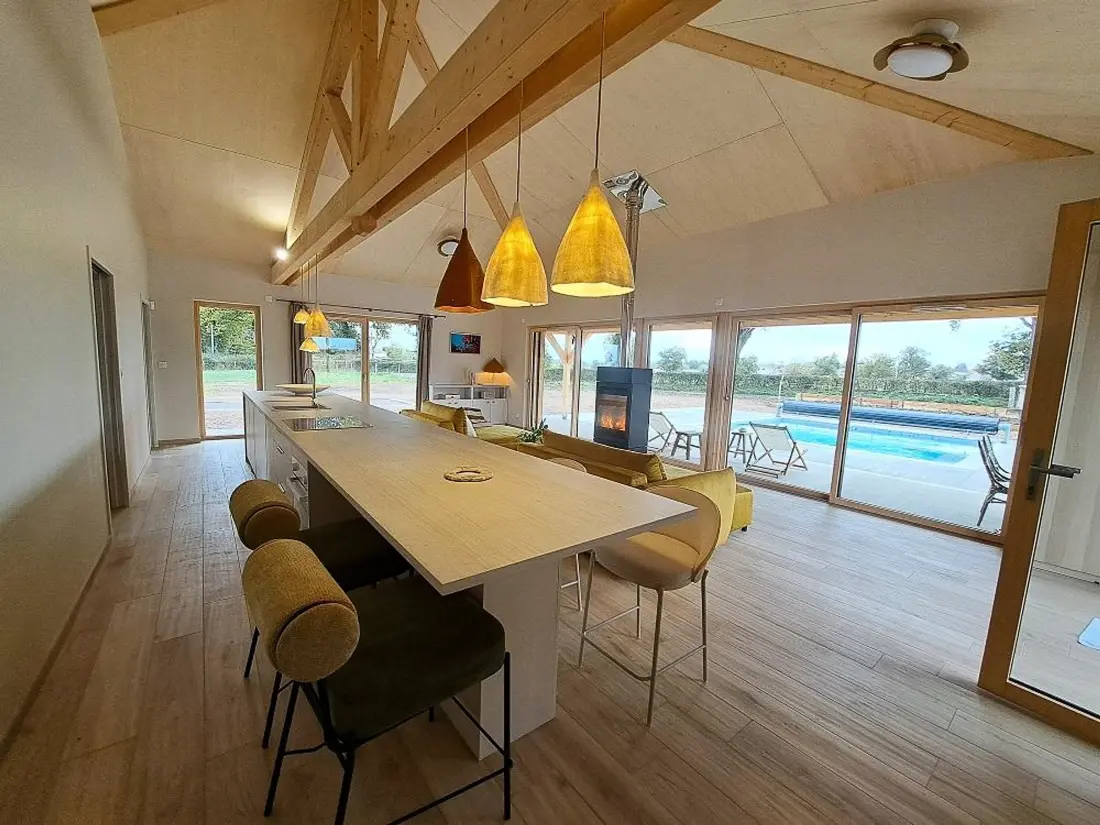 Maison de Vacances VIVANS 4