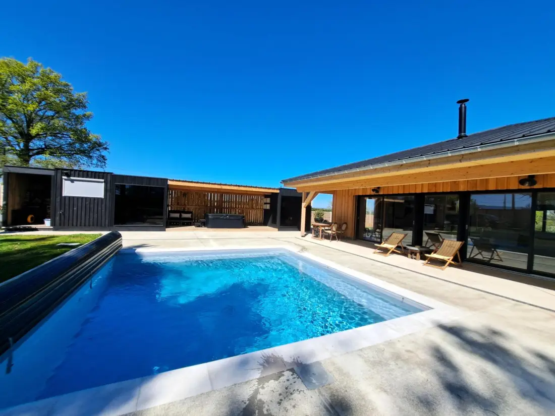 Maison de Vacances VIVANS 4