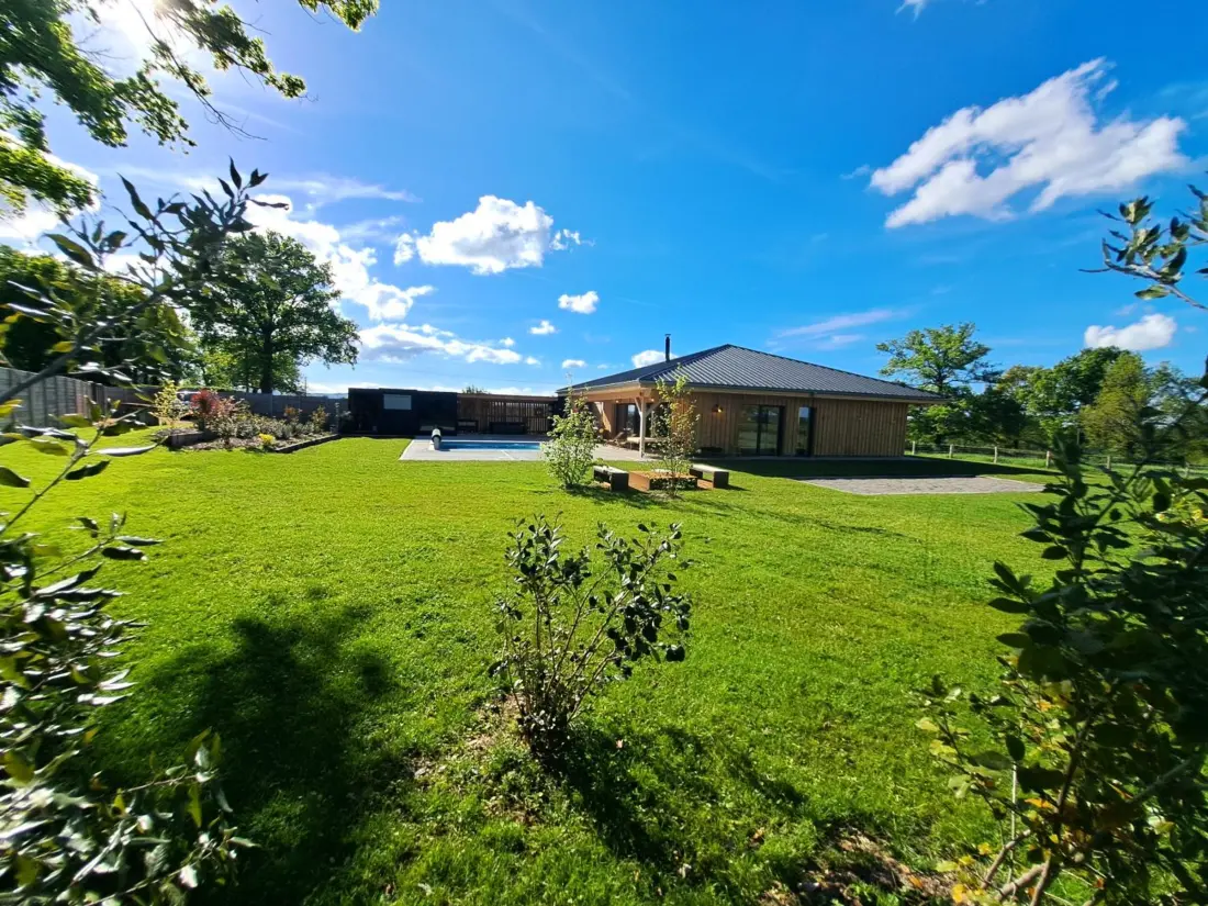 Maison de Vacances VIVANS 4