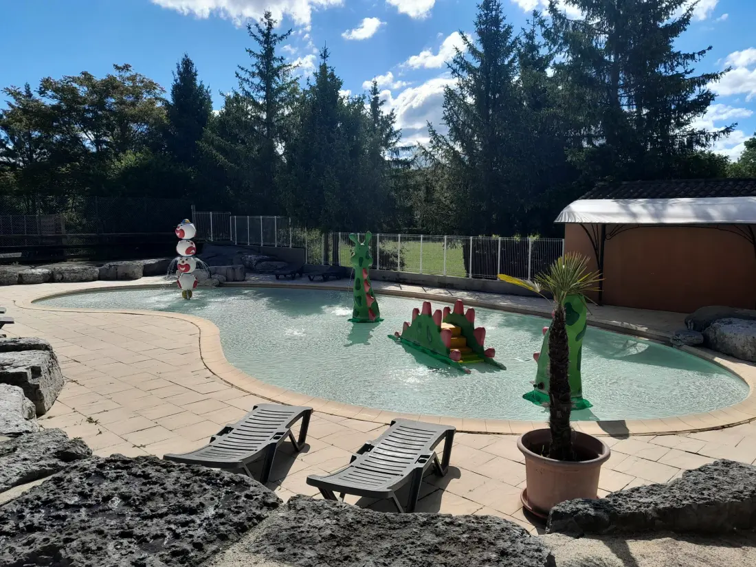 Camping Domaine du Cros d'Auzon 4 étoiles★★★★