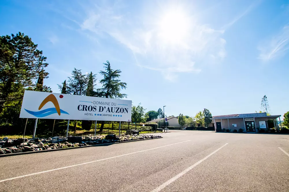 Camping Domaine du Cros d'Auzon 4 étoiles★★★★