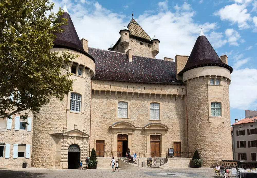 Camping Domaine du Cros d'Auzon 4 étoiles★★★★