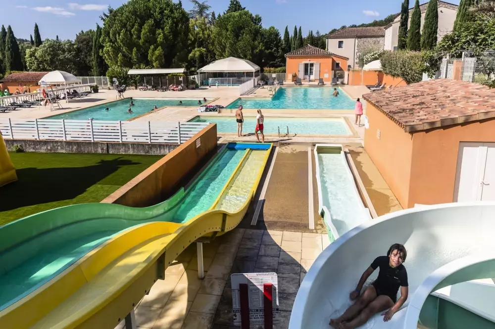 Camping Domaine du Cros d'Auzon 4 étoiles★★★★