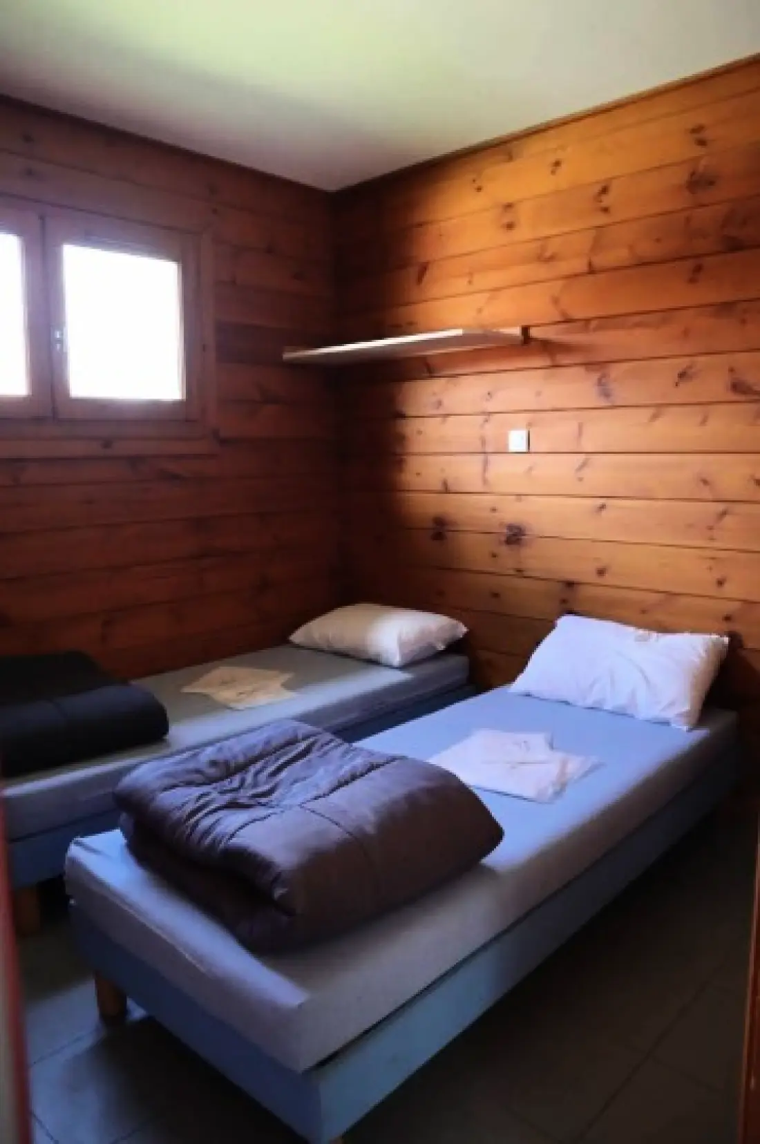 Camping Ushuaïa Villages Les Chalets de Moulière 2 étoiles★★